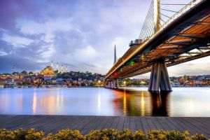 Rusia şi Ucraina se întâlnesc din nou la Istanbul pentru a discuta despre pace, dar poziţiile lor sunt încă foarte îndepărtate